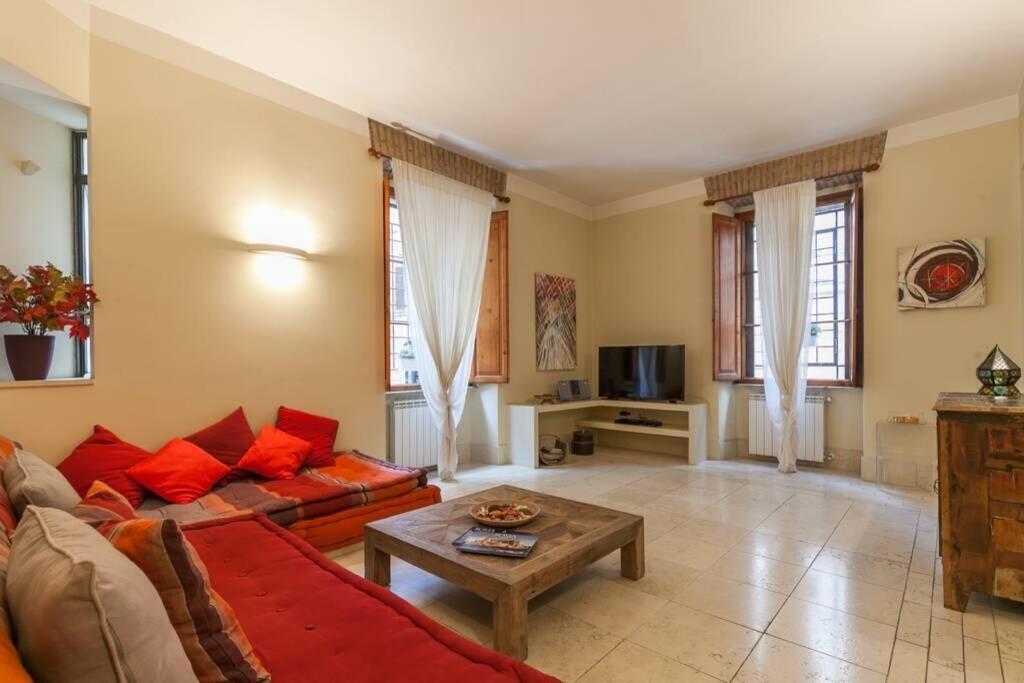Borgo Pio - Quite And Spacious Apt โรม ภายนอก รูปภาพ